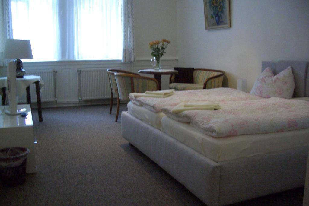 Gaestehaus Verhoeven Гослар Номер фото